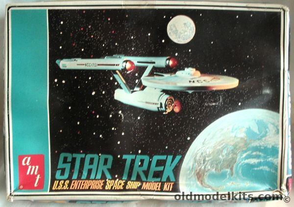 AMT 1/635 Star Trek (TV Series) USS Enterprise - Light Up Version, S951-250 plastic model kit